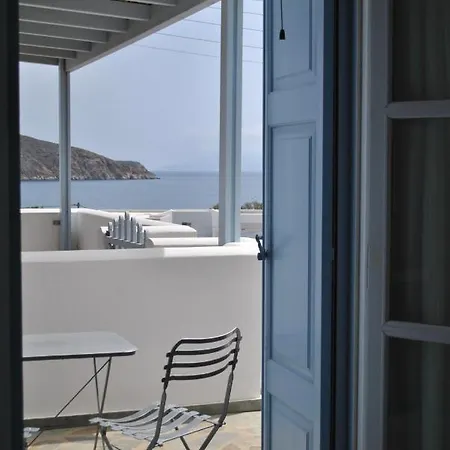 Pende Traditional Luxury Livadi (Serifos)