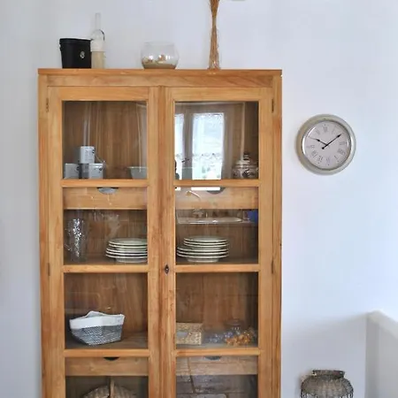 Pende Traditional Luxury
